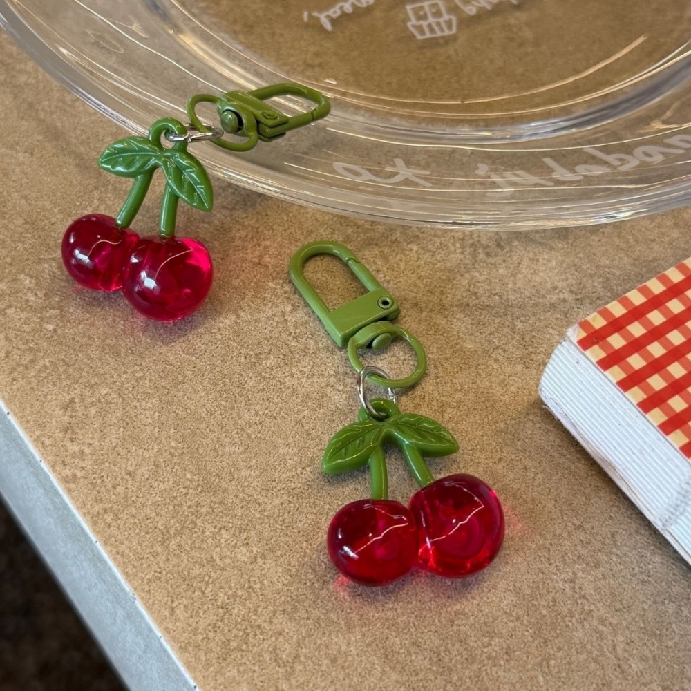 2/4 szt. 3D Czerwona Wiśnia Br – Phone Accessories Red recenzja i cena